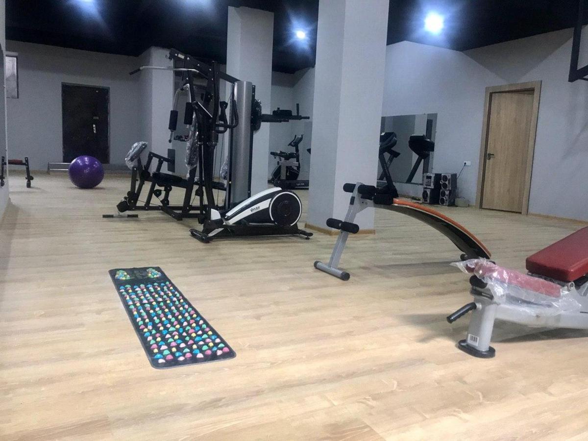 Shedevr Plaza Hotel Namangan Eksteriør billede