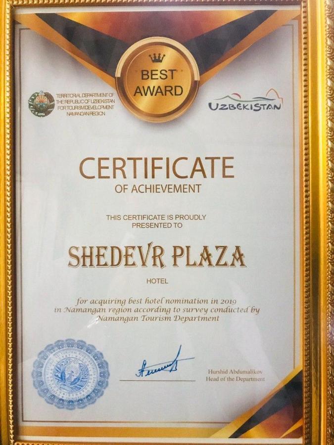 Shedevr Plaza Hotel Namangan Eksteriør billede